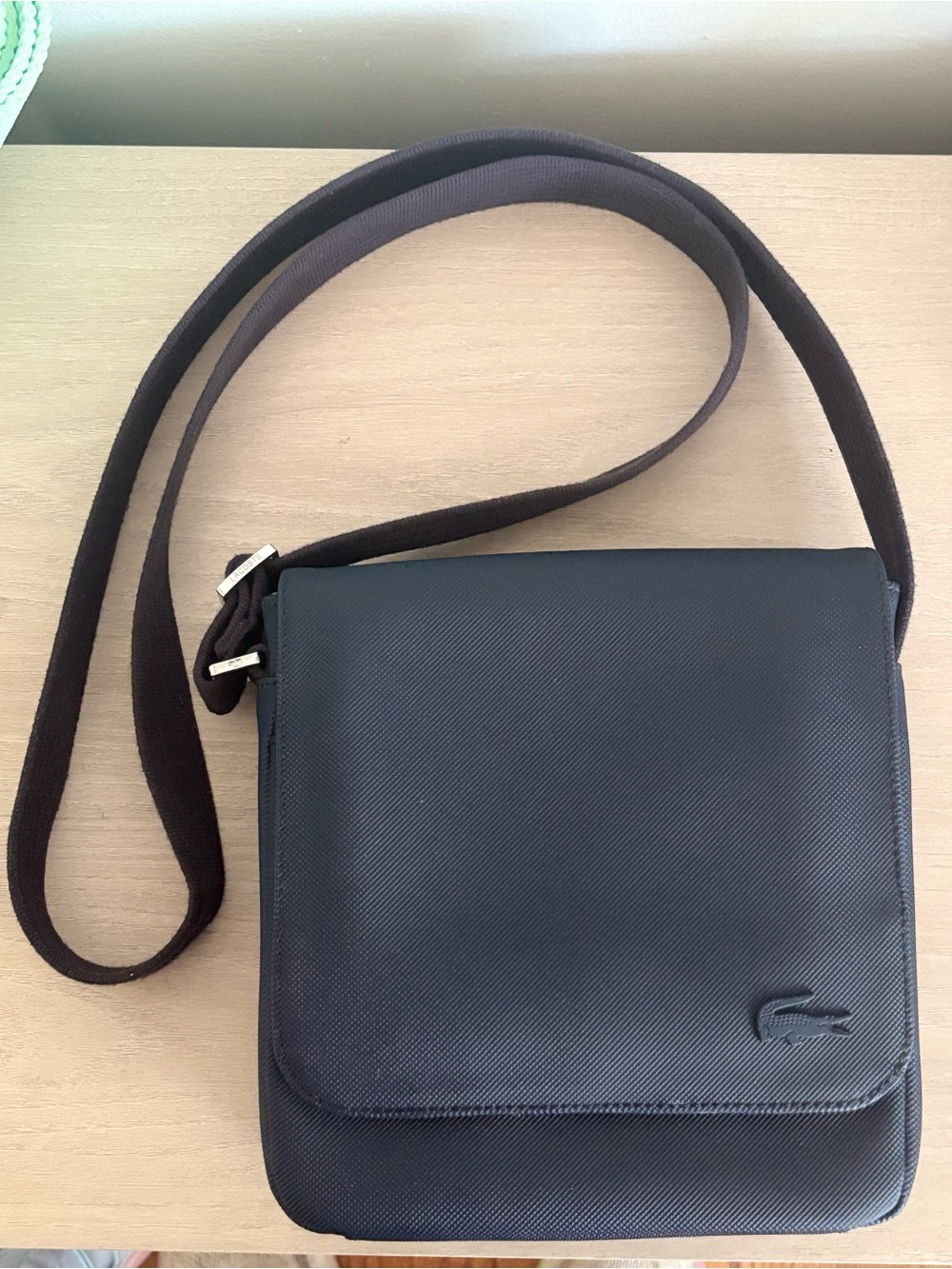 Lacoste Men's Crossbody Messenger Bag with Adjustable Strap - Blue
